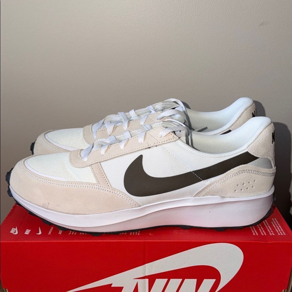 Nike Waffle NAV White Black FJ4195-100 Men’s Size 15